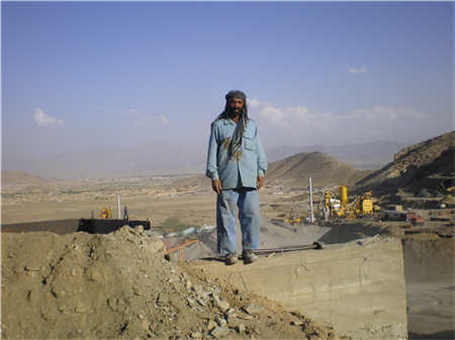 液壓圓錐破碎原理