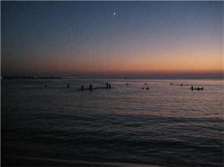 鄂式破碎機構示意圖